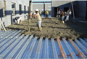 عملکرد عرشه فولادی در شرایط بحرانی